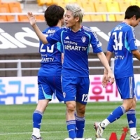 Ким Хён Чжун, Чжунсу из JYJ, СыЛон из 2AM и другие приняли участие в футбольном мачте FC MEN
