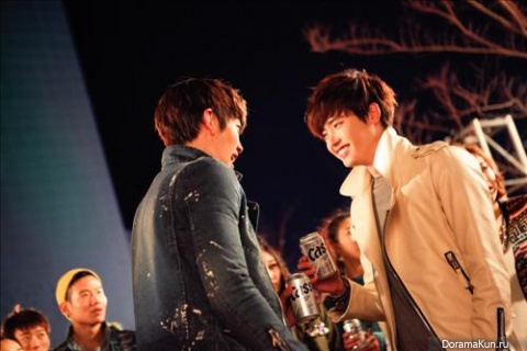Lee Jong Suk&Kim Woo Bin