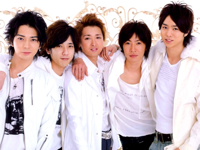 http://doramakun.ru/users/7578/arashi/viki/F-ARASHI-02.jpg