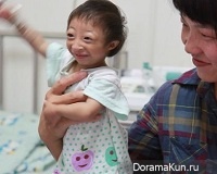 Лианг Сяосяо: самая маленькая трехлетняя девочка в мире