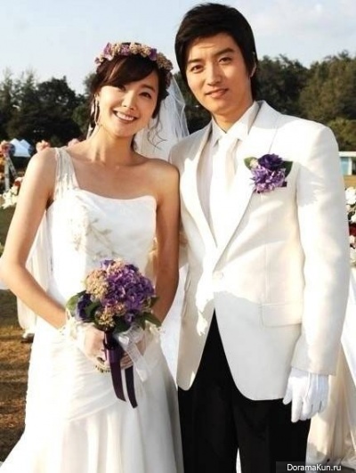 So Yi Hyun and In Kyo Jin