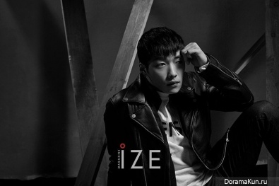 Woo Do Hwan для IZE Magazine August 2017