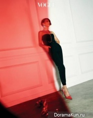 Hong Jin Kyung для Vogue May 2017