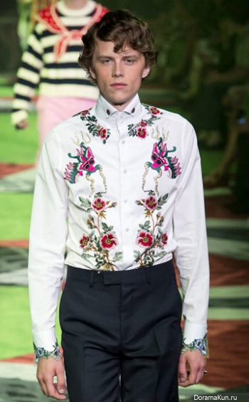 Gucci’s Spring 2017 Menswear Collection