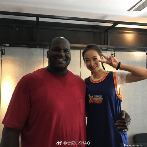 Shaquille O’Neal and Victoria F(x)