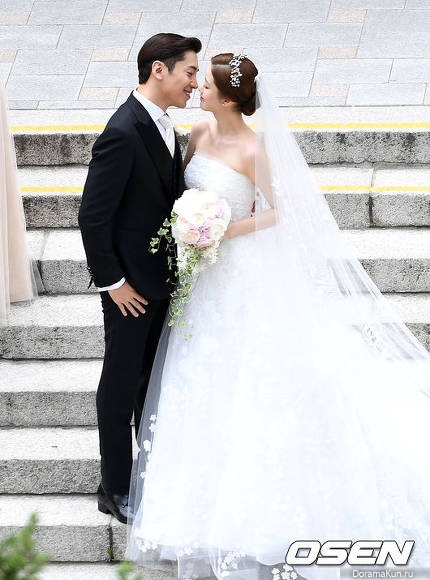 Eric To Married Actress Na Hye Mi
