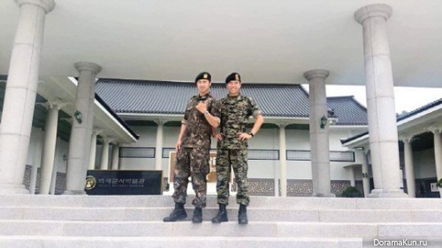 Lee Seung Gi and Yunho