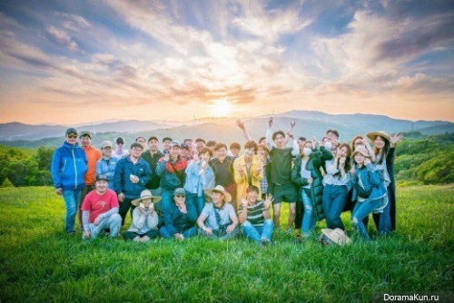 Park So Dam with film crew