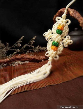 Chinese knots