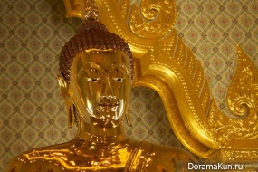 Золотой Будда