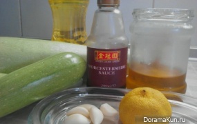 Marinated zucchini with honey