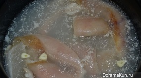 Pork rind in Korean