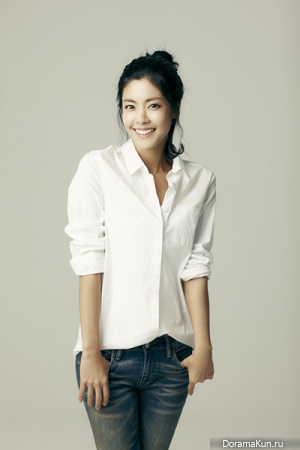 Lee Yoon Ji