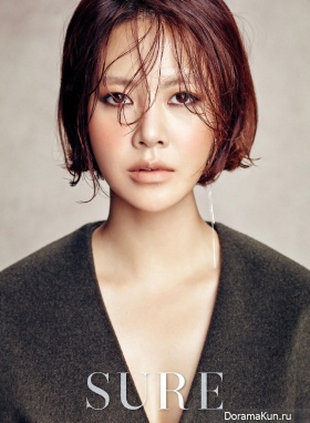 Choi Yoon Young для SURE December 2015