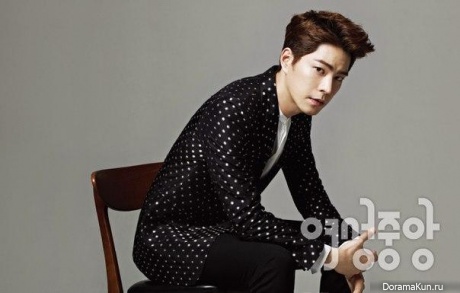 Hong Jong Hyun для Woman Chosun May 2015
