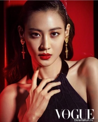 Kim Soo Hyun для Vogue Korea May 2015