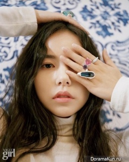 Min Hyo Rin для Vogue Girl December 2015