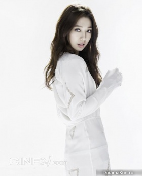 Park Shin Hye для Cine21 Magazine No.982 Extra