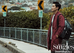 Shin Ha Kyun для Singles March 2015