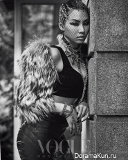 CL (2NE1) для Vogue Korea July 2013 Extra
