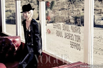 Bae Doo Na для Vogue December 2012 Extra