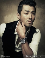 Han Chae Young и др. для Emporio Armani Watch 2012 CF