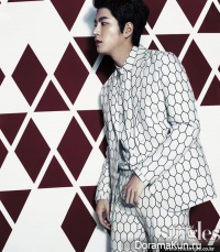 Hong Jong Hyun для Singles March 2014
