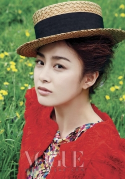 Kim Tae Hee для Vogue Korea March 2010