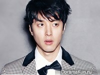 Lee Dong Gun для Cosmopolitan Korea January 2014