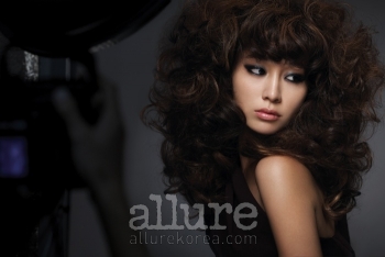 Lee Min Jung для Allure Korea November 2010