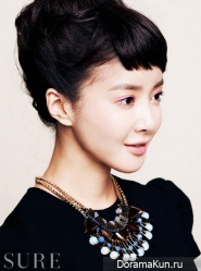 Lee Si Young для SURE February 2013