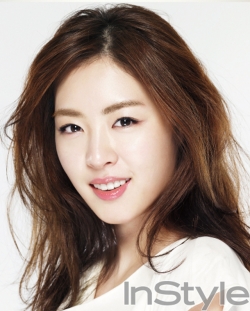 Lee Yeon Hee для InStyle Korea February 2012