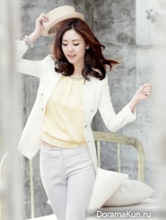 Lee Yeon Hee для Joinus Spring Catalog 2012