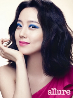 Moon Chae Won, Kim Hee Sun для Allure Korea May 2012