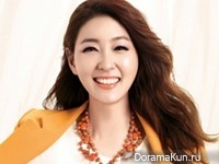 Park Jin Hee для Olivia Hassler Breezy Spring 2013 Ads