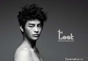 Seo In Guk для First Look 2012