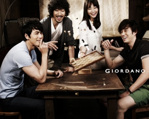So Ji Sub, Shin Min Ah, Tiger JK, Jung Woo Sung для Giordano Spring 2011 Catalogue