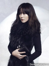 Son Ye Jin для Châtelaine Winter 2012 Ads