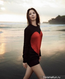 Song Ji Hyo для Singles December 2012