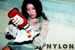 Wonder Girls' Yubin для Nylon Korea July 2012