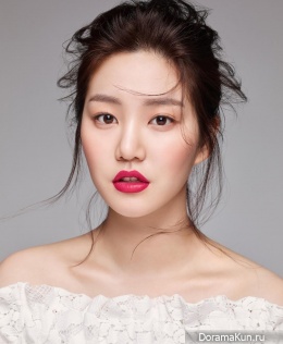 Lee Yoo Bi для Elle February 2016