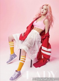 Hyunyoung (Rainbow) для Lady March 2016