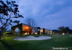 Корея. Клубный дом для игры в гольф