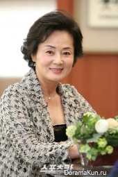Kim Young Ae
