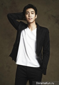Interview with Lee Hyun Woo