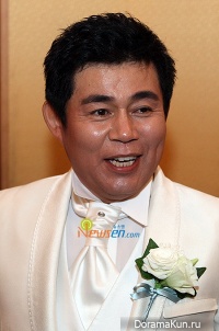 Jung Myung Hwan