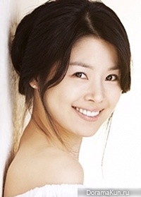 Min Ji Ah