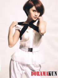 Rainie Yang Для Cosmopolitan 03/2012