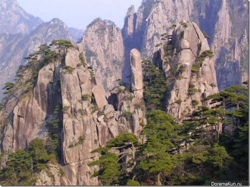 Китай. Хуаншань. Священные горы.