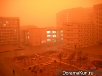 Китай. Пыльная буря в Пекине